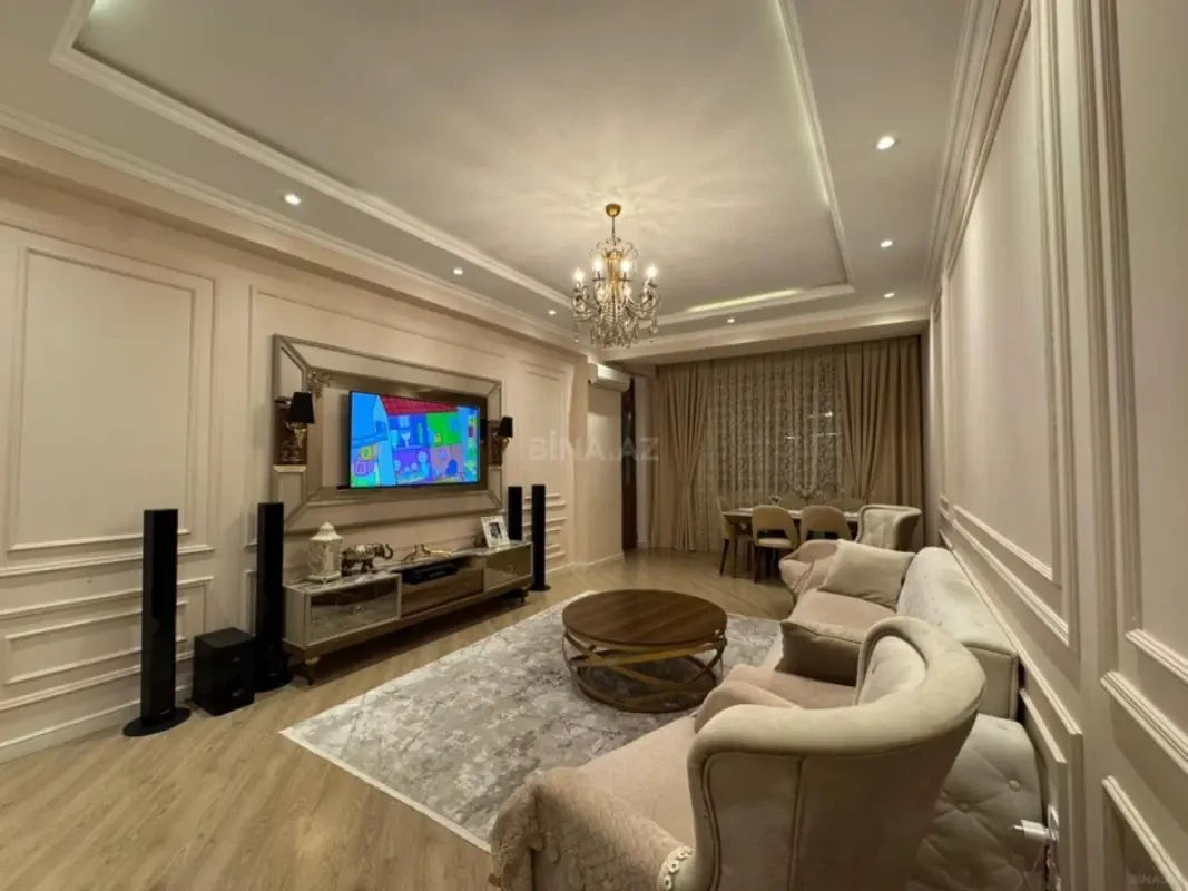 Satılır 2 otaqlı mənzil 110 m²