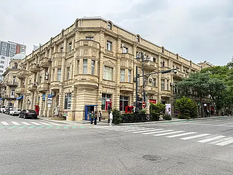 Satılır 3 otaqlı mənzil 80 m² — Bakı, Nizami 3 otaq 80.00 m²