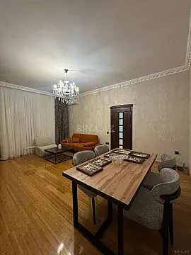 Kirayə verilir 2 otaqlı mənzil 65 m² — Bakı, Xətai 2 otaq 65.00 m²