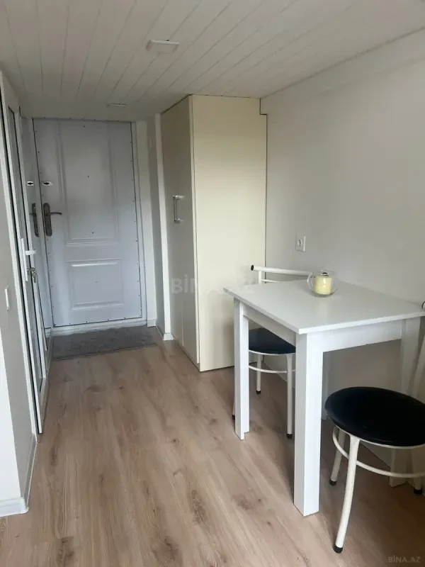 Kirayə verilir 2 otaqlı mənzil 20 m²