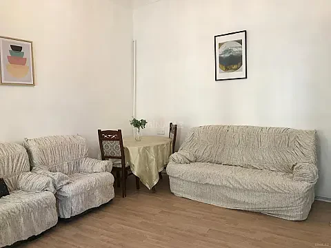 Kirayə verilir 2 otaqlı həyət evi 52 m² — Bakı 2 otaq 52.00 m²