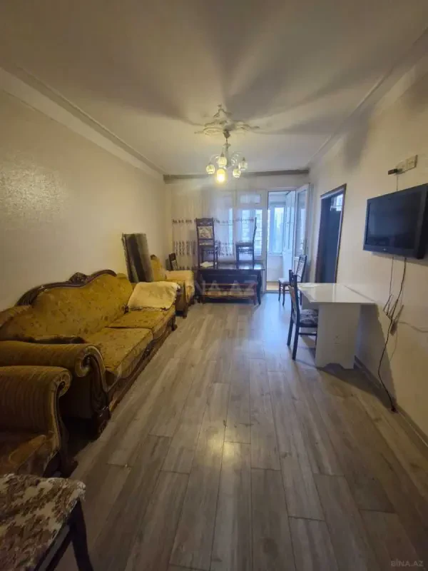 Kirayə verilir 2 otaqlı mənzil 55 m²