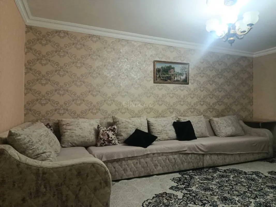 Kirayə verilir 2 otaqlı mənzil 45 m²