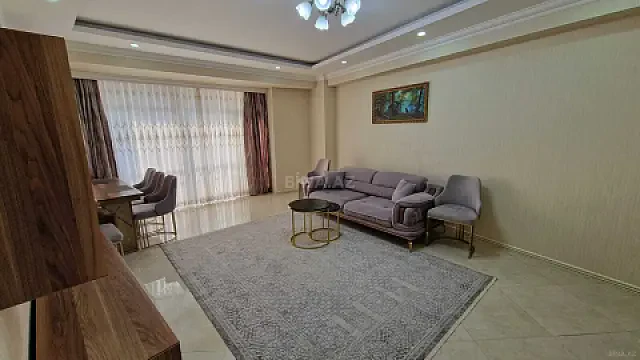 Kirayə verilir 3 otaqlı mənzil 120 m² — Bakı, Nizami 3 otaq 120.00 m²
