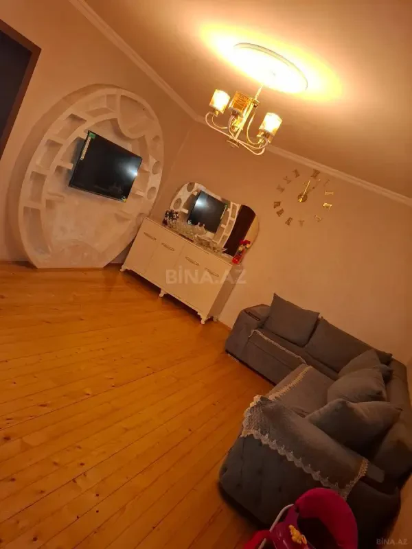 Kirayə verilir 4 otaqlı həyət evi 200 m²