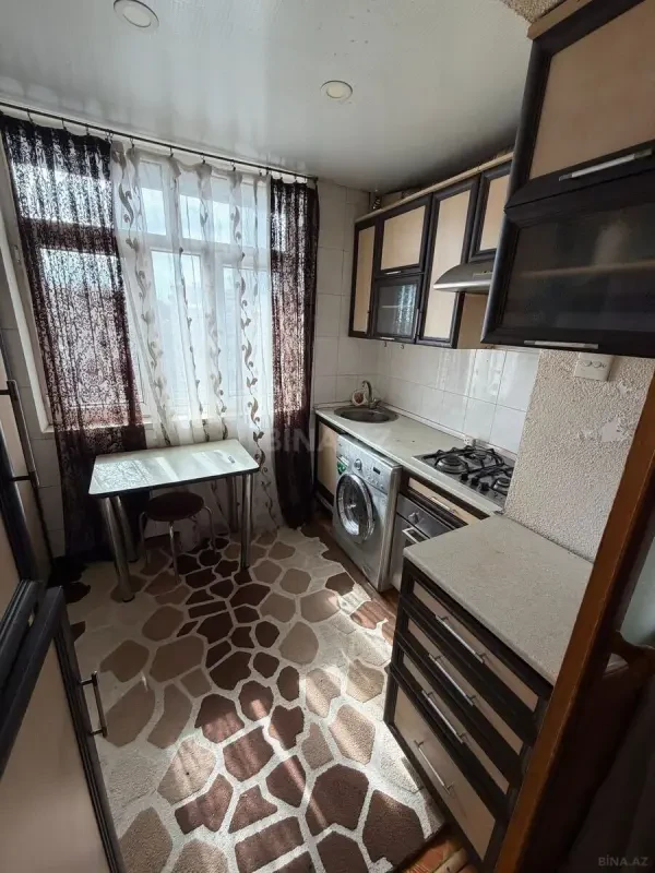 Satılır 3 otaqlı mənzil 60 m²
