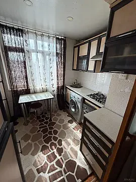 Satılır 3 otaqlı mənzil 60 m² — Bakı, 8-ci mikrorayon 3 otaq 60.00 m²