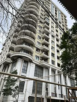 Satılır 3 otaqlı mənzil 80 m² — Bakı 3 otaq 80.00 m²