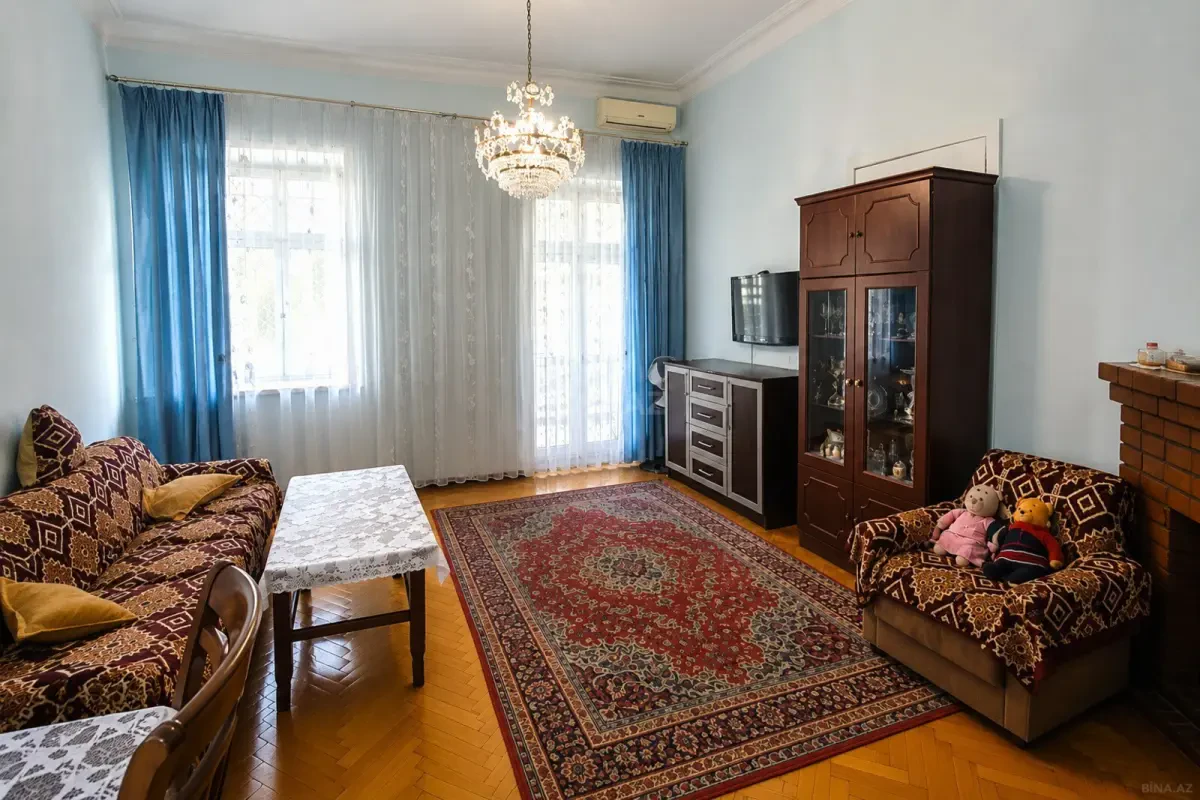 Satılır 3 otaqlı mənzil 90 m²