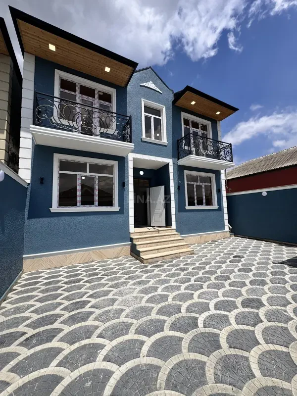 Satılır 4 otaqlı həyət evi 140 m²