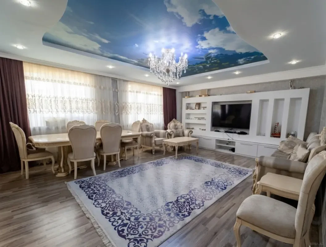 Satılır 4 otaqlı mənzil 110 m²