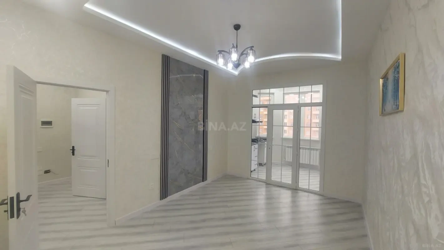 Satılır 2 otaqlı mənzil 43 m²