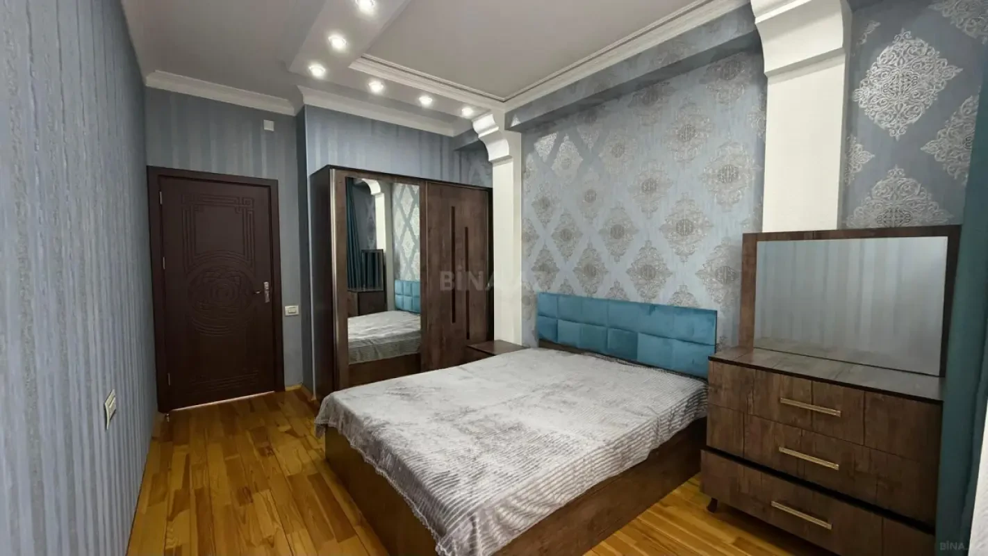 Satılır 2 otaqlı mənzil 52 m²