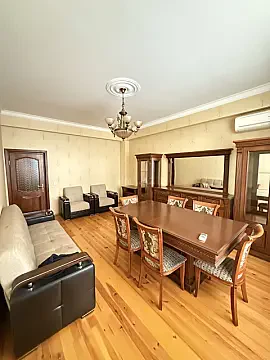 Satılır 2 otaqlı mənzil 83 m² — Bakı, Memar Əcəmi yanı 2 otaq 83.00 m²