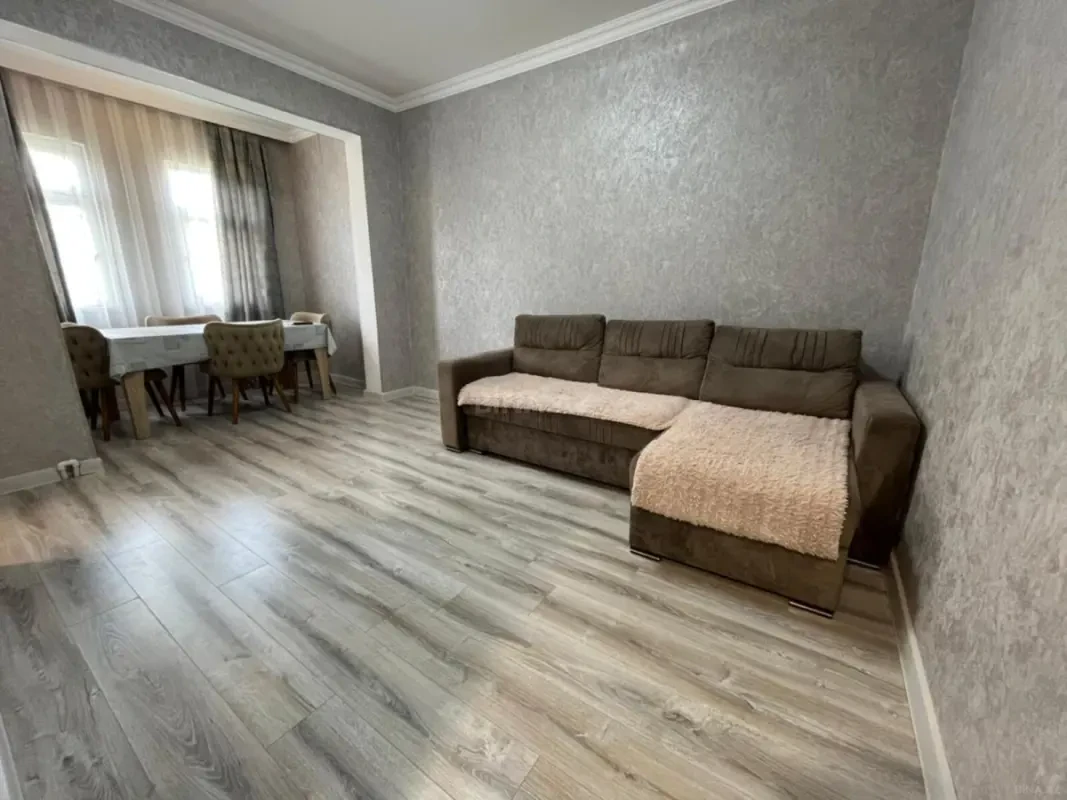 Satılır 2 otaqlı mənzil 45 m²