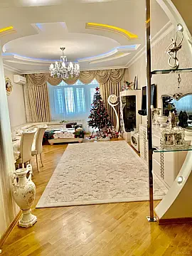 Satılır 4 otaqlı mənzil 110 m² — Bakı, İnşaatçılar 4 otaq 110.00 m²