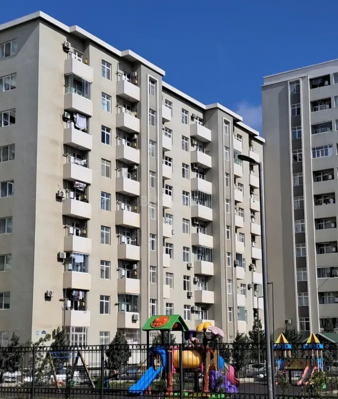 Satılır 3 otaqlı mənzil 60 m²