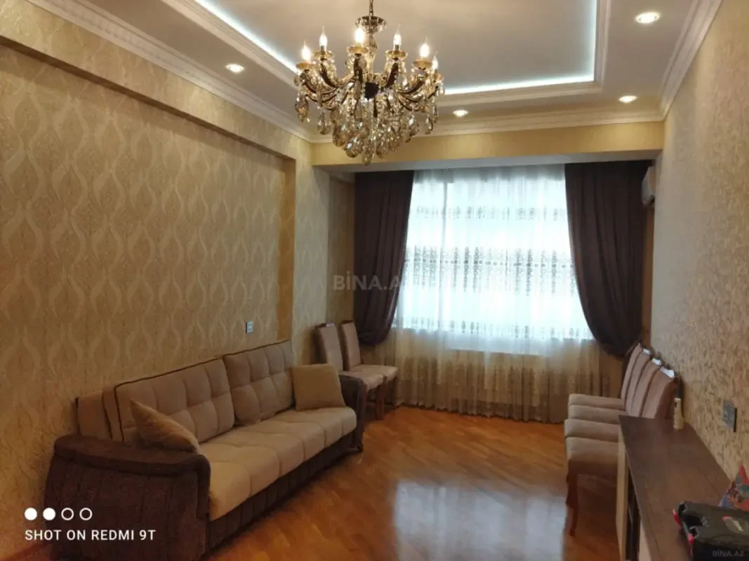 Kirayə verilir 2 otaqlı mənzil 60 m²