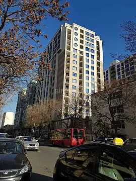 Satılır 4 otaqlı mənzil 181 m² — Bakı, Nəsimi 4 otaq 181.00 m²