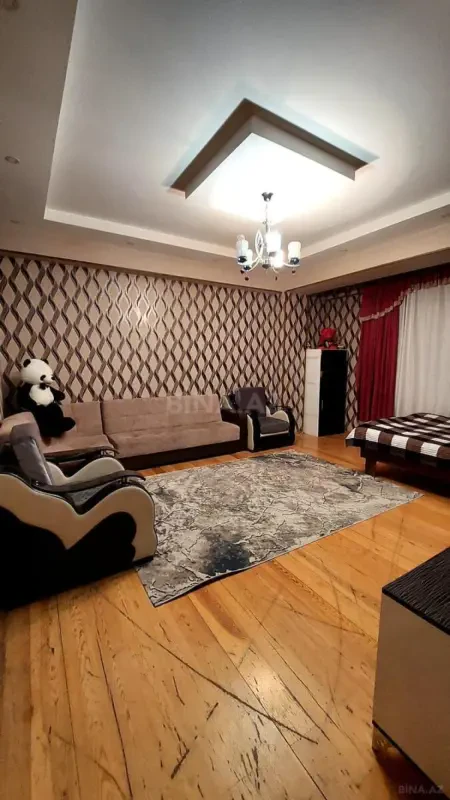 Satılır 1 otaqlı mənzil 60 m²