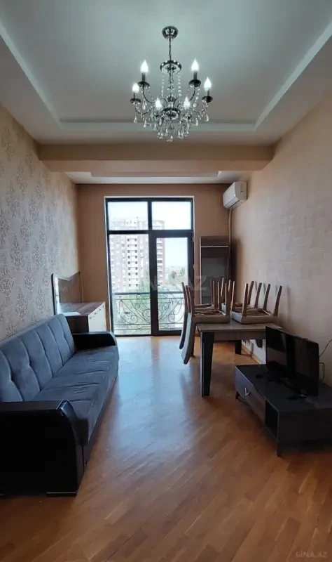 Kirayə verilir 2 otaqlı mənzil 80 m²