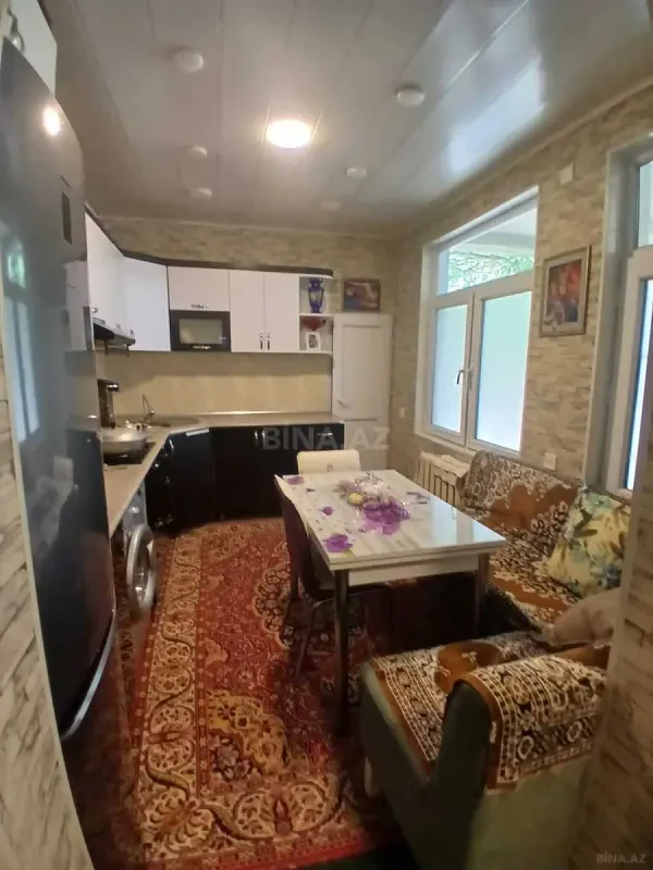 Satılır 3 otaqlı həyət evi 130 m²