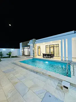 Kirayə verilir 4 otaqlı həyət evi 250 m² — Bakı, Mərdəkan 4 otaq 250.00 m²