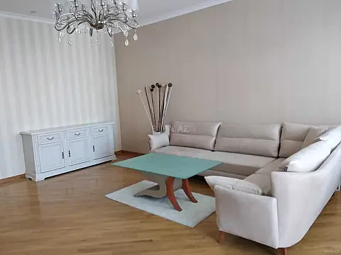 Kirayə verilir 2 otaqlı mənzil 80 m² — Bakı, İnşaatçılar 2 otaq 80.00 m²