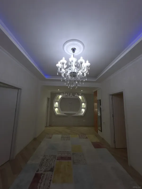 Satılır 3 otaqlı mənzil 82 m²