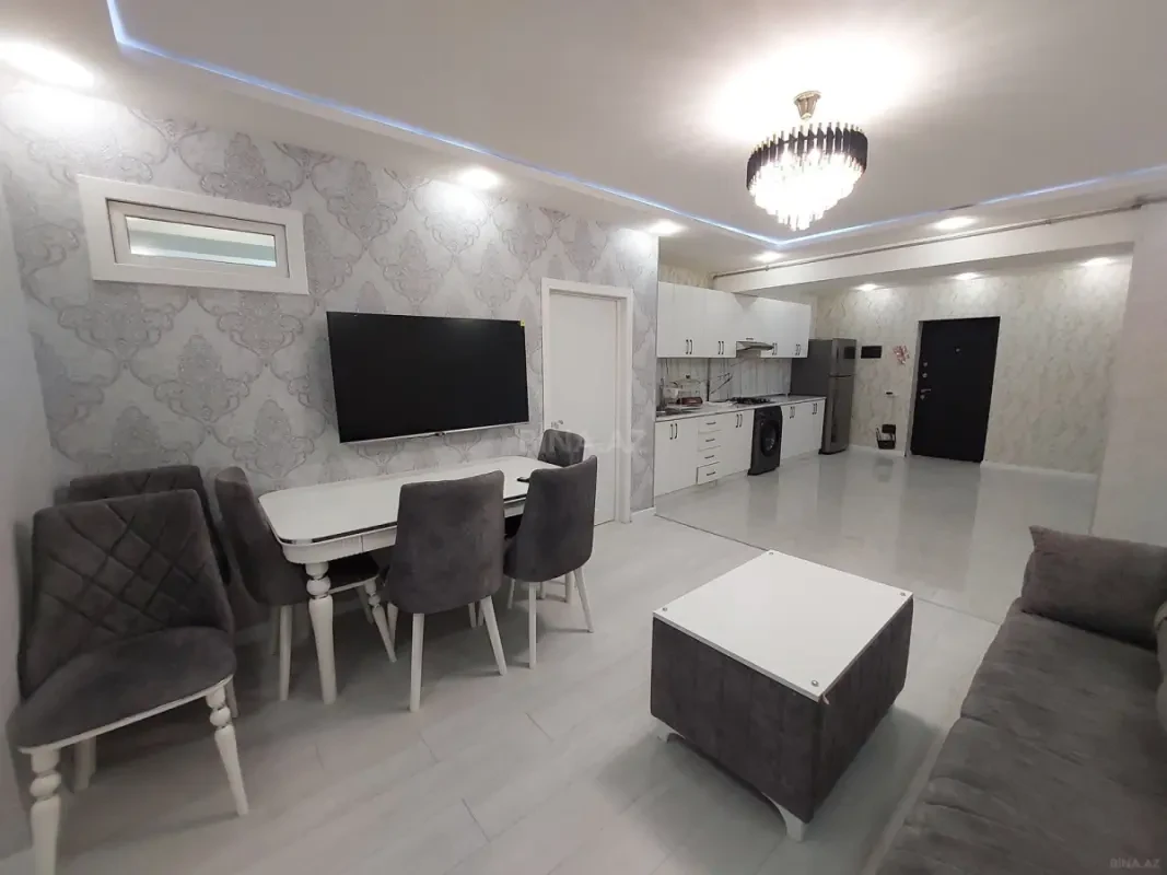 Kirayə verilir 3 otaqlı mənzil 105 m²