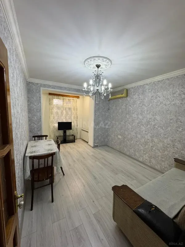 Satılır 2 otaqlı mənzil 38 m²