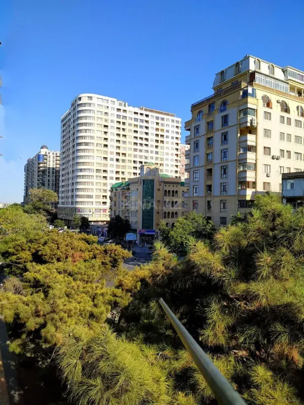 Satılır 2 otaqlı mənzil 48 m²