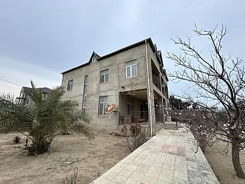 Satılır 7 otaqlı həyət evi 285 m² — Bakı, Novxanı 7 otaq 285.00 m²
