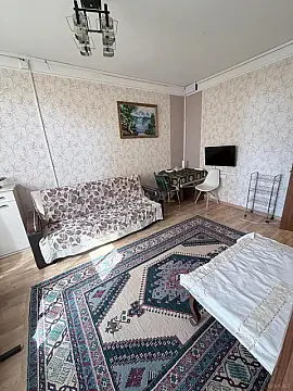 Kirayə verilir 2 otaqlı mənzil 45 m² — Bakı, Memar Əcəmi yanı 2 otaq 45.00 m²