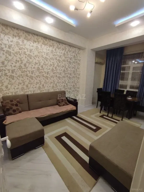Kirayə verilir 2 otaqlı mənzil 55 m²