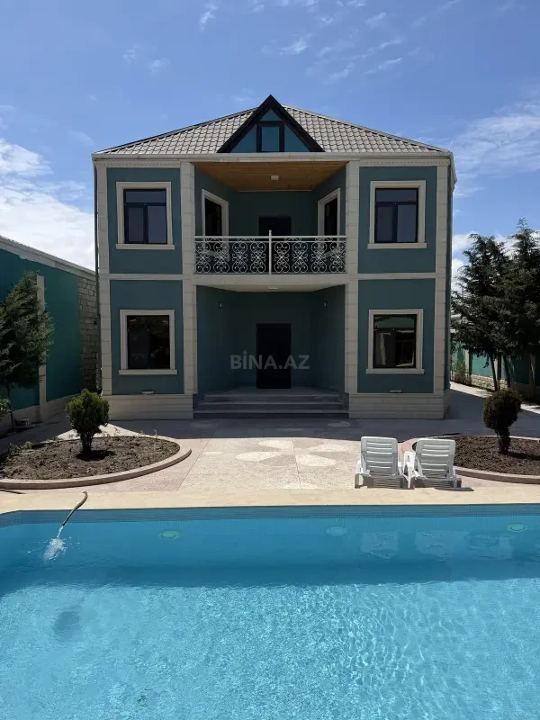 Kirayə verilir 5 otaqlı həyət evi 300 m²
