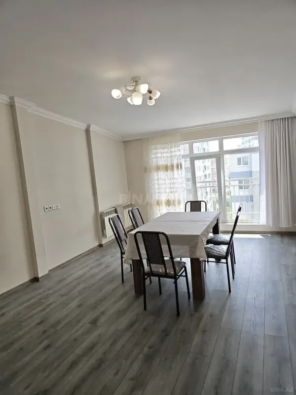 Kirayə verilir 3 otaqlı mənzil 100 m²