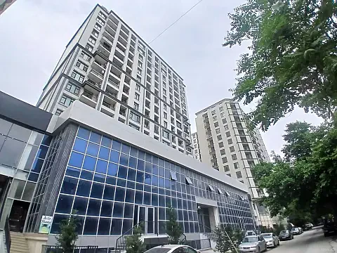 Satılır 4 otaqlı mənzil 196 m² — Bakı, Nərimanov 4 otaq 196.00 m²