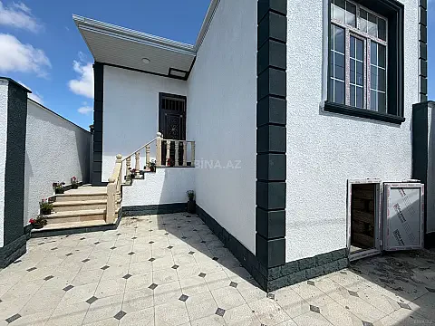 Satılır 2 otaqlı həyət evi 70 m² — Bakı 2 otaq 70.00 m²
