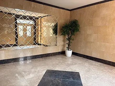 Satılır 3 otaqlı mənzil 145 m² — Bakı 3 otaq 145.00 m²