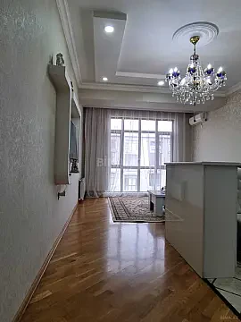 Satılır 4 otaqlı mənzil 118 m² — Bakı, İnşaatçılar 4 otaq 118.00 m²