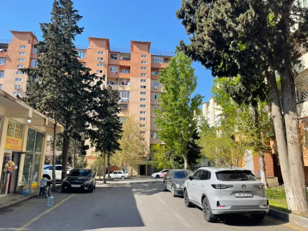 Satılır 2 otaqlı mənzil 60 m²