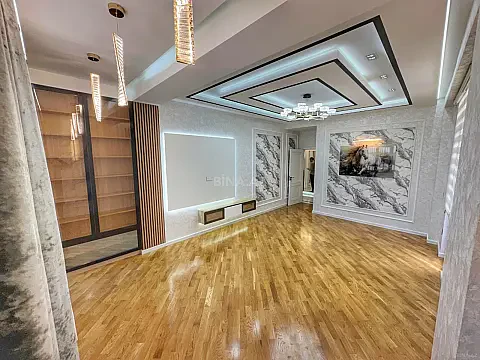 Satılır 3 otaqlı mənzil 120 m² — Bakı 3 otaq 120.00 m²
