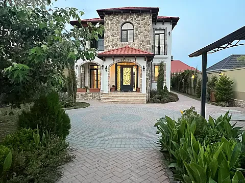 Kirayə verilir 6 otaqlı həyət evi 250 m² — Bakı, Mərdəkan 6 otaq 250.00 m²