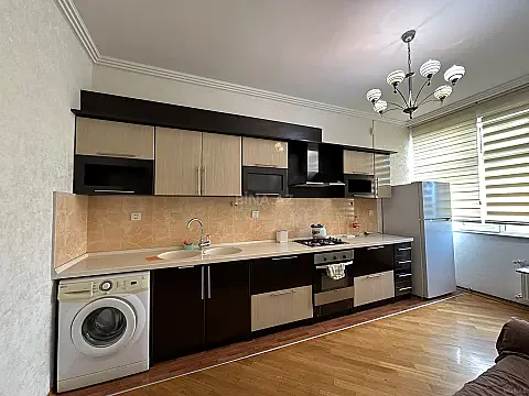 Kirayə verilir 3 otaqlı mənzil 100 m² — Bakı, Xətai 3 otaq 100.00 m²