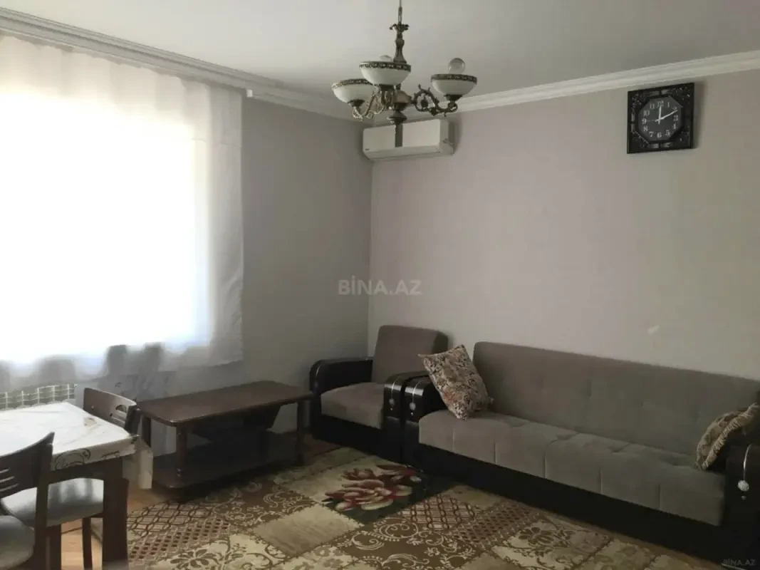 Satılır 2 otaqlı mənzil 68 m²
