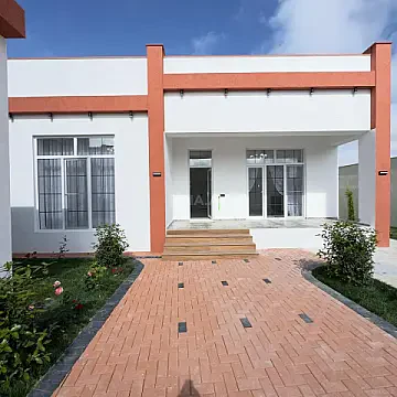Satılır 4 otaqlı həyət evi 170 m² — Bakı, Şüvəlan 4 otaq 170.00 m²
