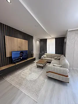Satılır 2 otaqlı mənzil 75 m² — Bakı, İnşaatçılar 2 otaq 75.00 m²