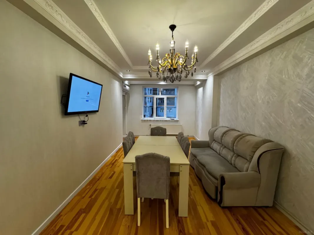 Satılır 2 otaqlı mənzil 60 m²