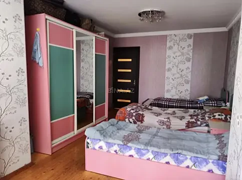 Kirayə verilir 4 otaqlı mənzil 100 m² — Bakı 4 otaq 100.00 m²